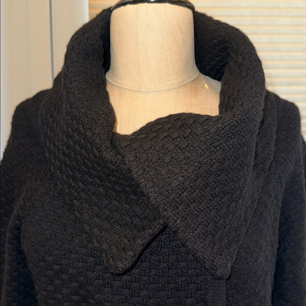 Banana Republic Merino Wool/ Cashmere Snap Button Textured Cardigan